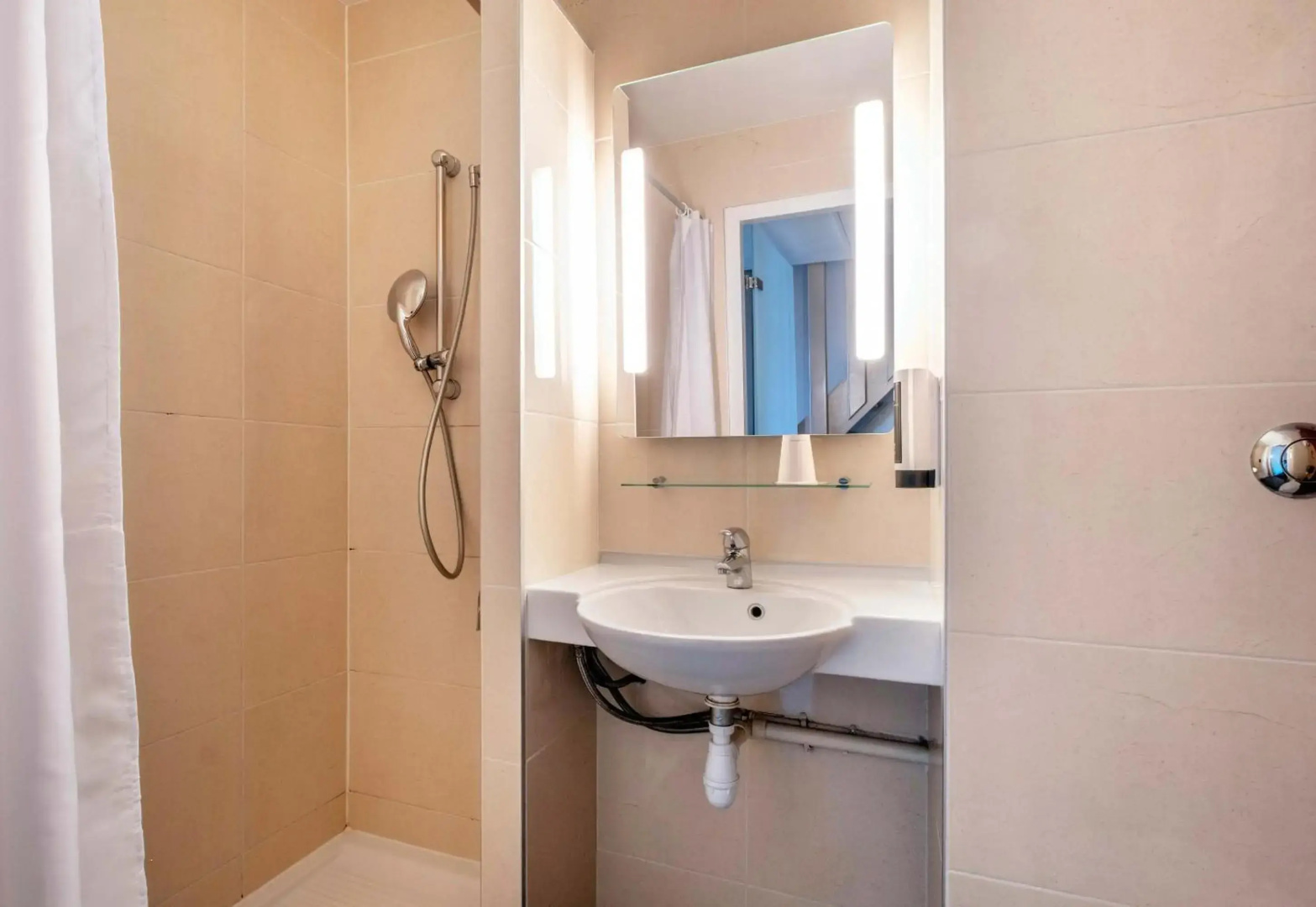 B&B HOTEL La Rochelle Centre