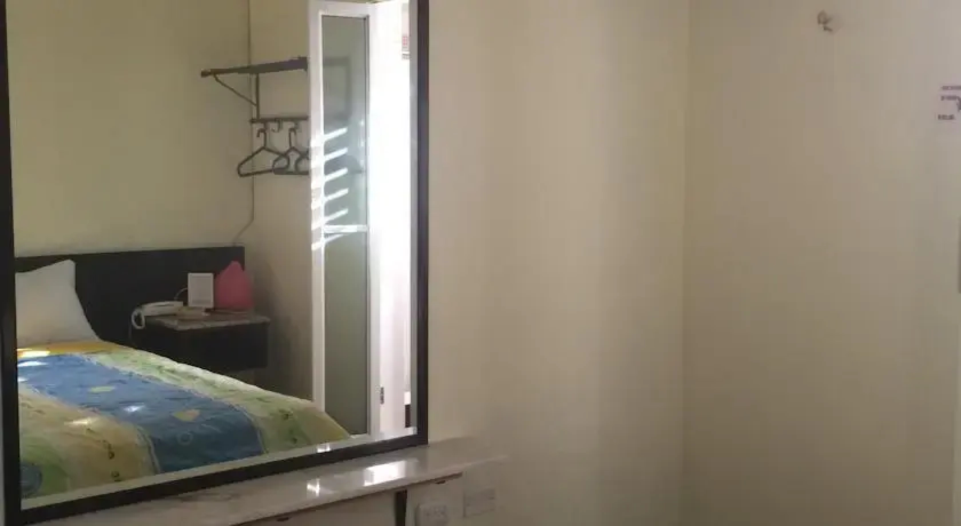 Economy Rooms Jaleo