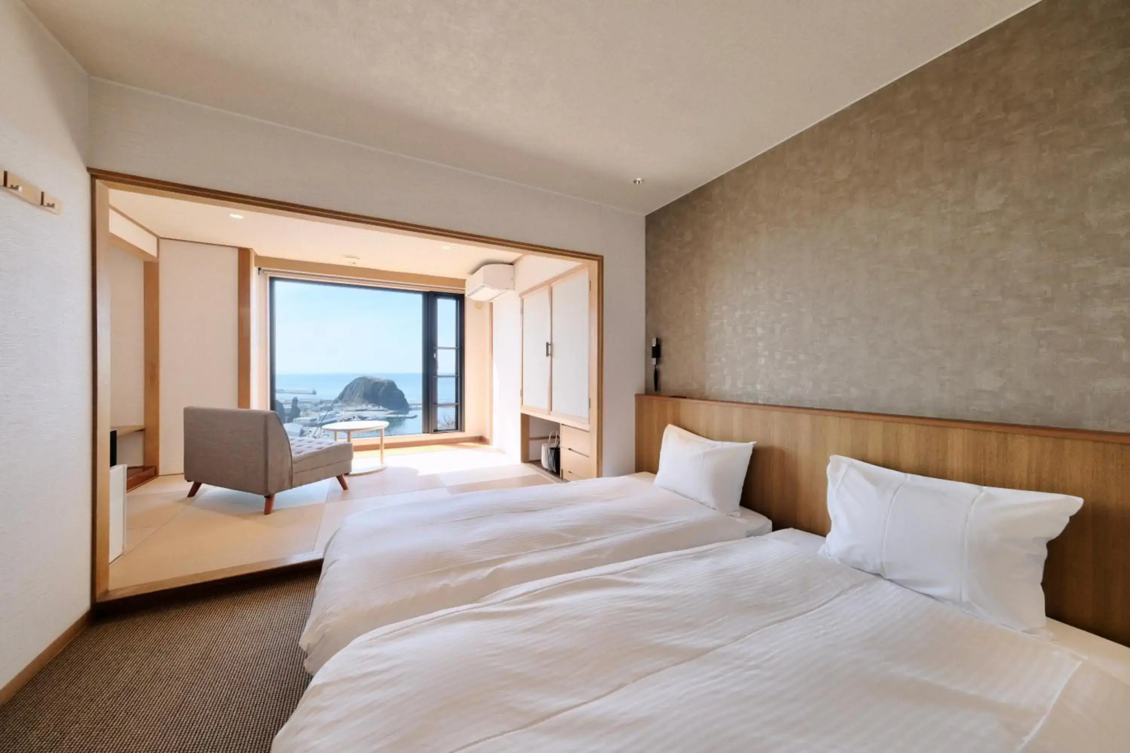 Shiretoko Yuhi No Ataruie Onsen Hostel