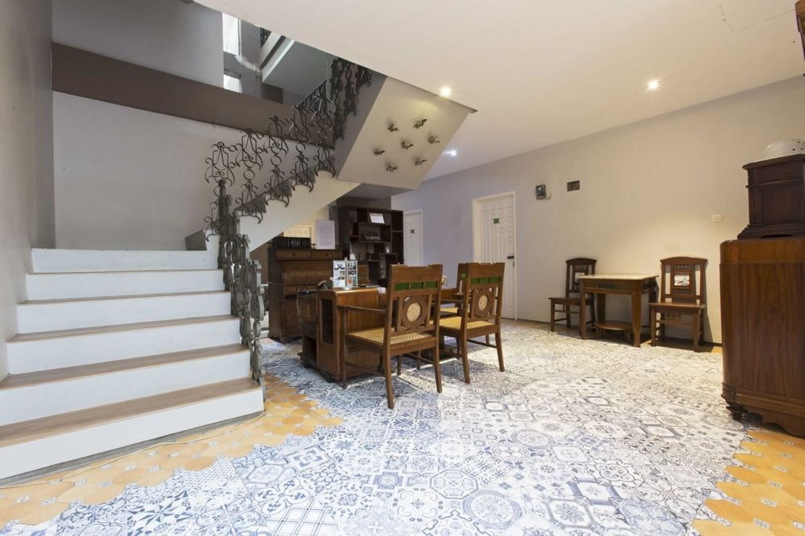 RedDoorz Near Arteri Pondok Indah