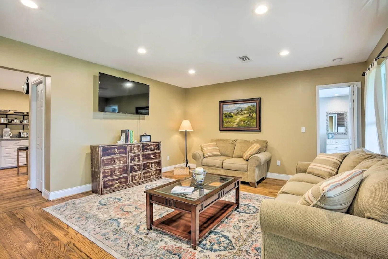 'the Gathering Place' Brenham Home on 6 Acres