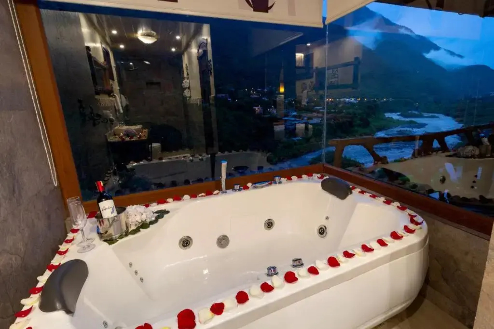 Aldea Real Eco Friendly