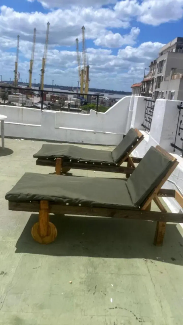 Hostal MVD Port