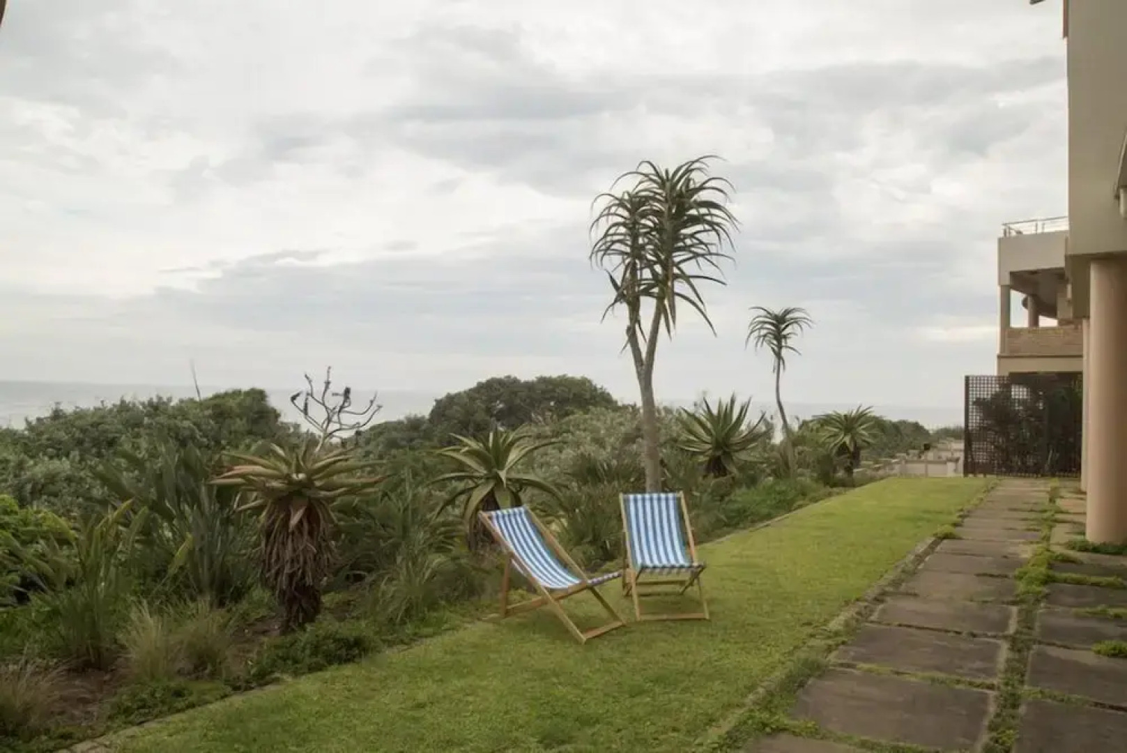 Misty Blue Bed and Breakfast