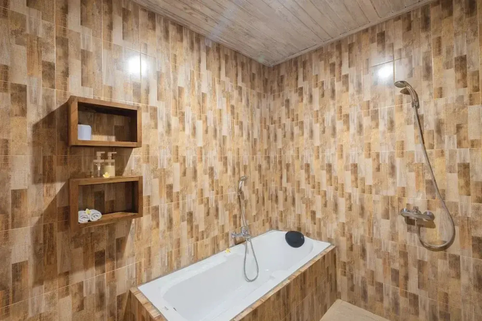 The Babakan Suites & Villas