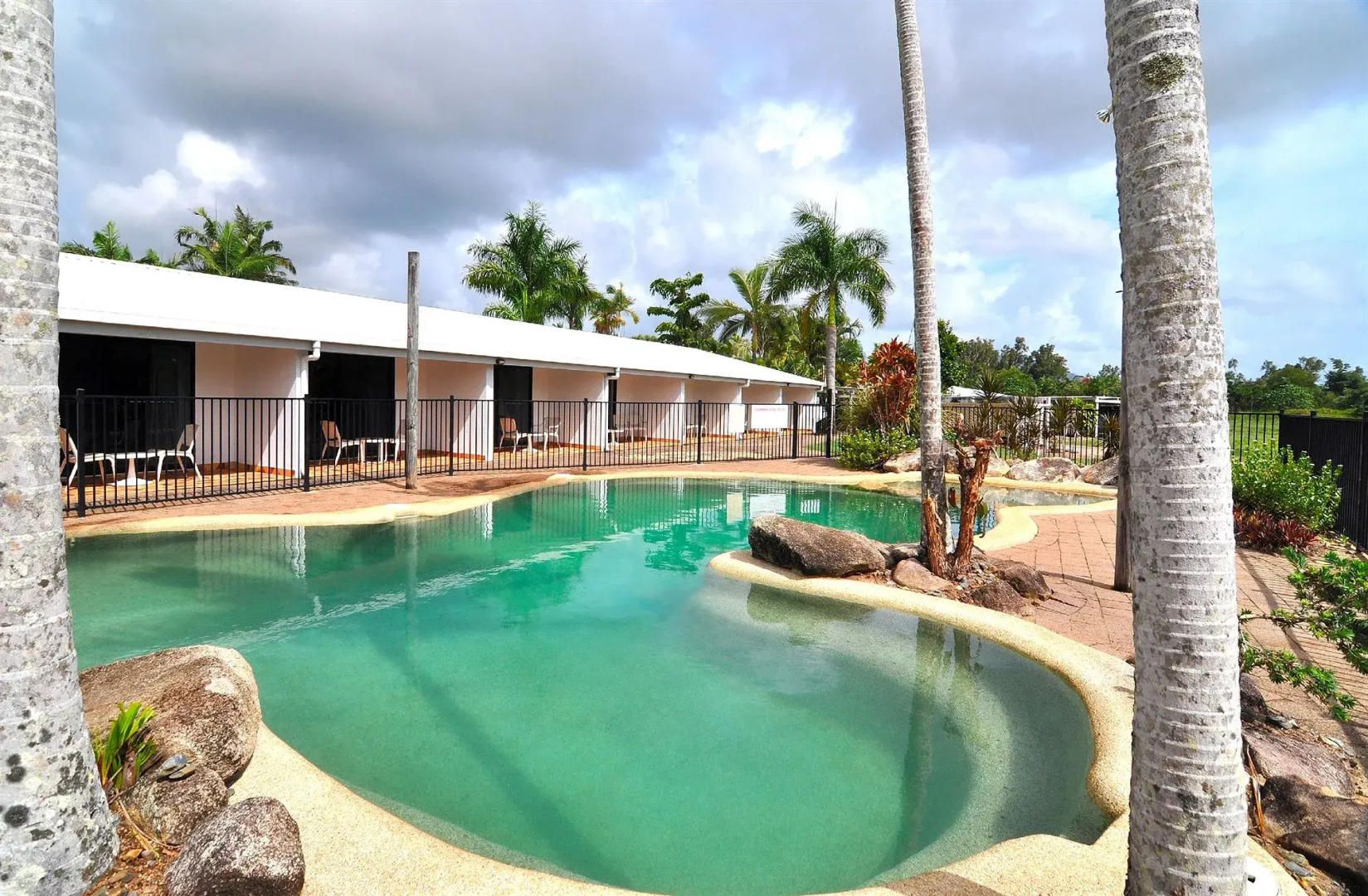 Nightelier Mission Beach