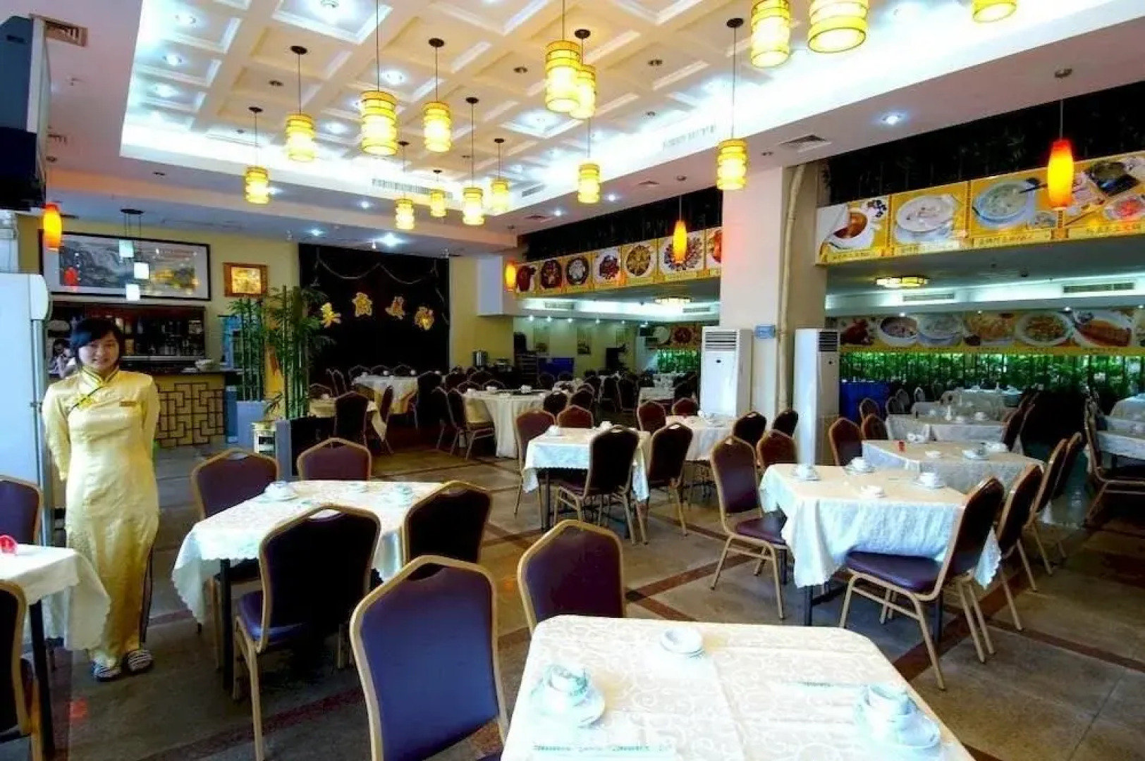 Jia Yan Hotel