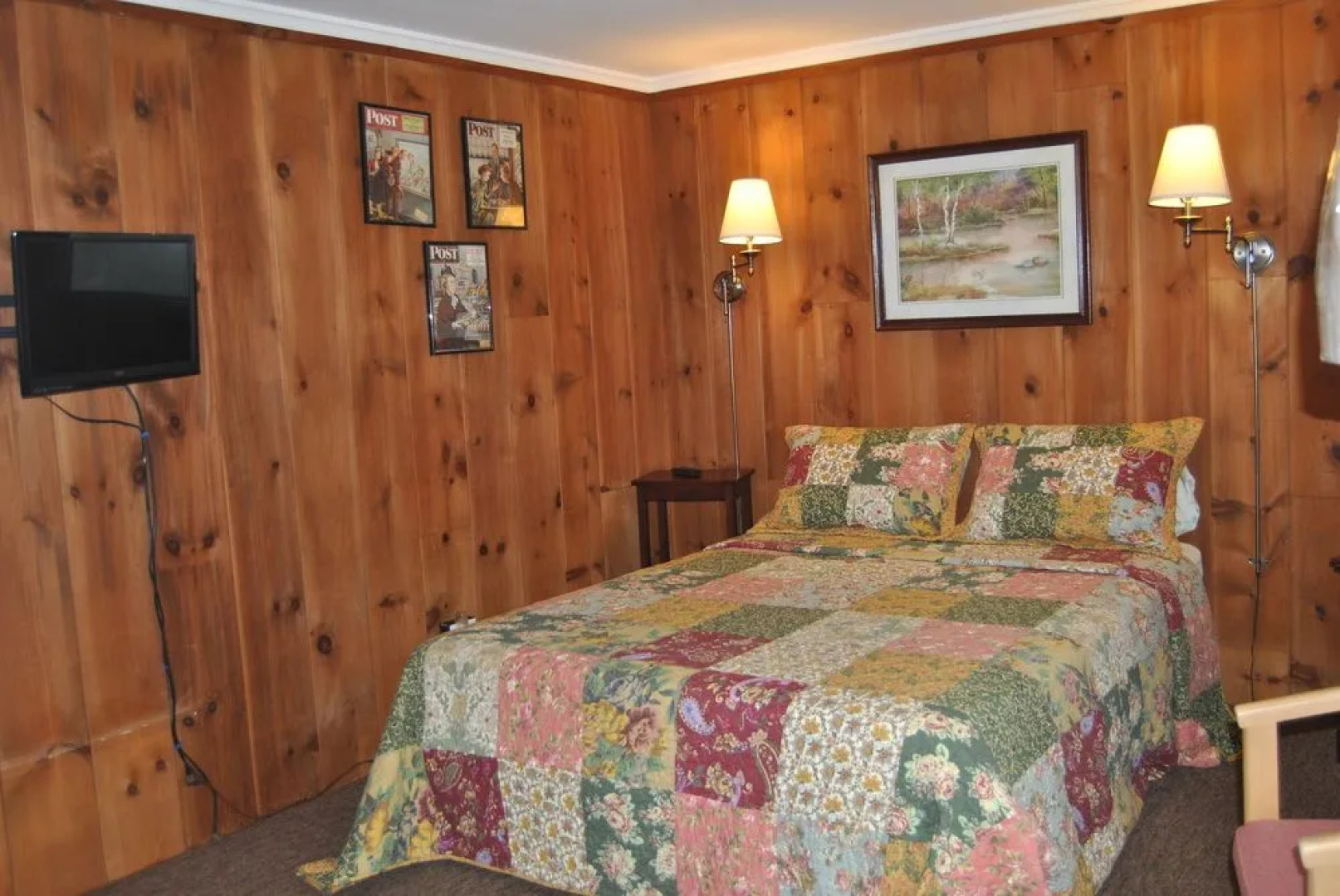 Sky Valley Motel & Cottages