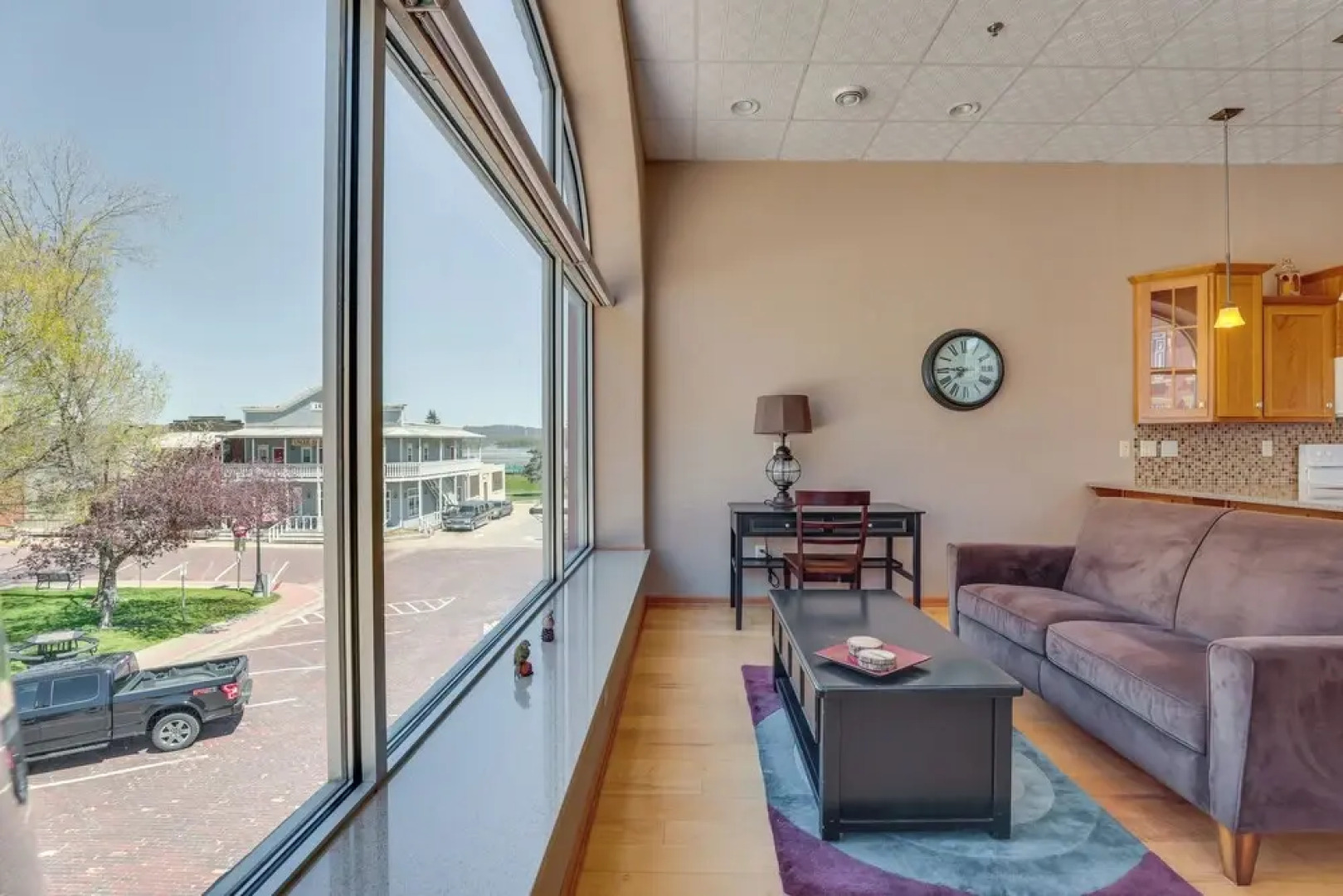 Mcgregor Condo w/ Brewery On-site: Steps to River!