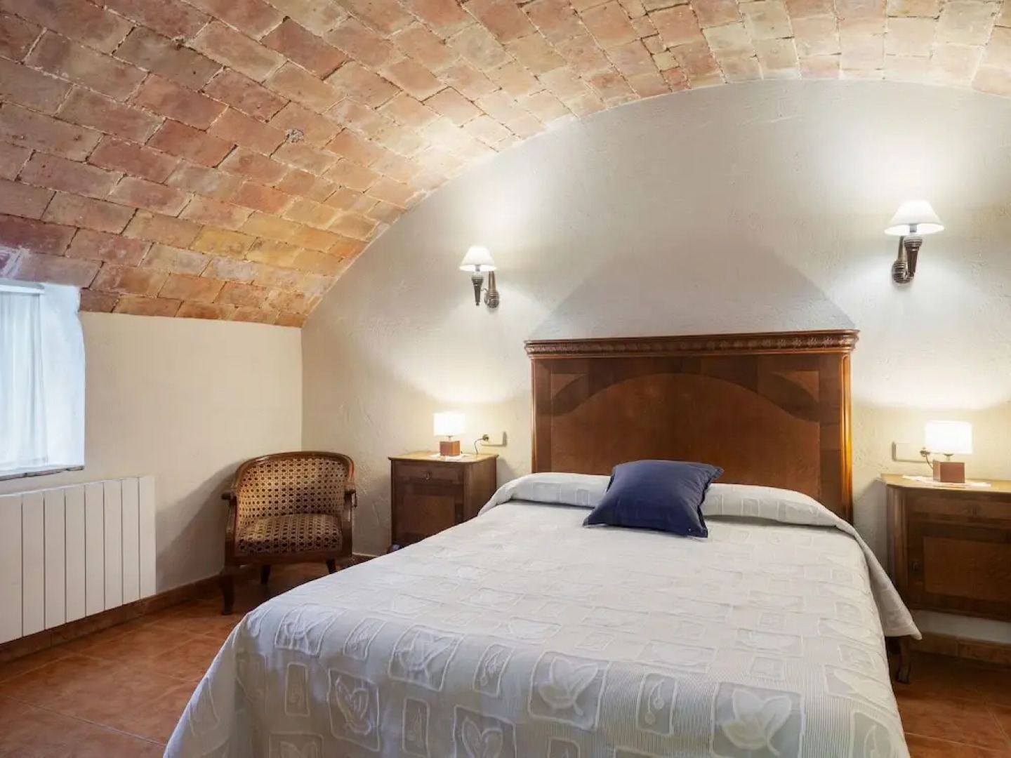 Pleasant Holiday Home in Gerona With Swimming Pool