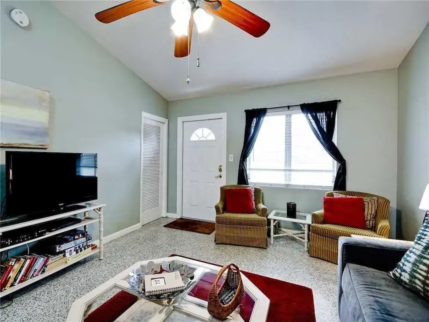 Venice Harbor 604 - One Bedroom Home