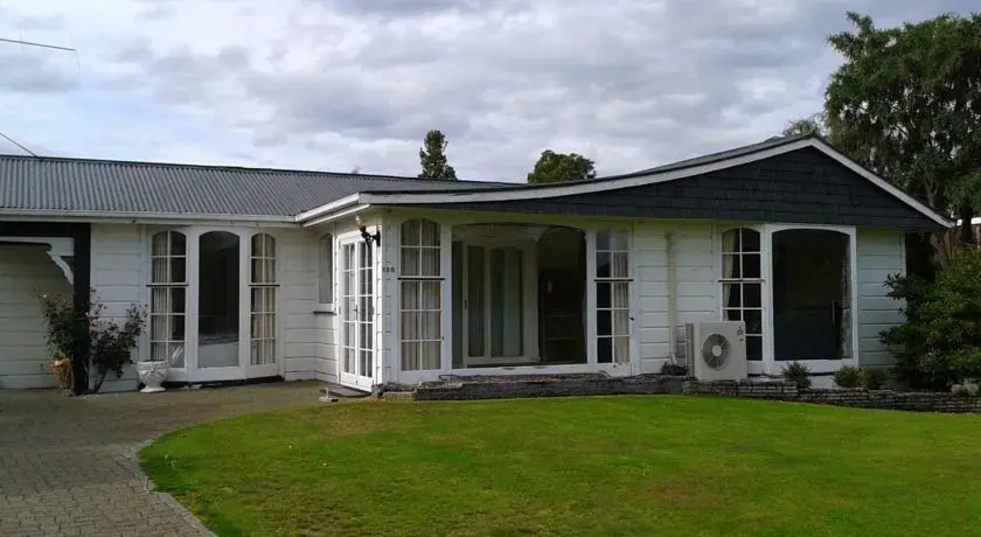 Te Anau Holiday Houses - Lakeside House