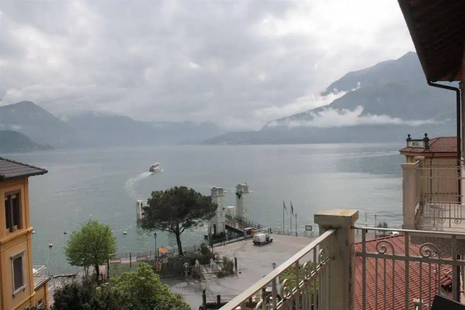 Imbarcadero House lake view