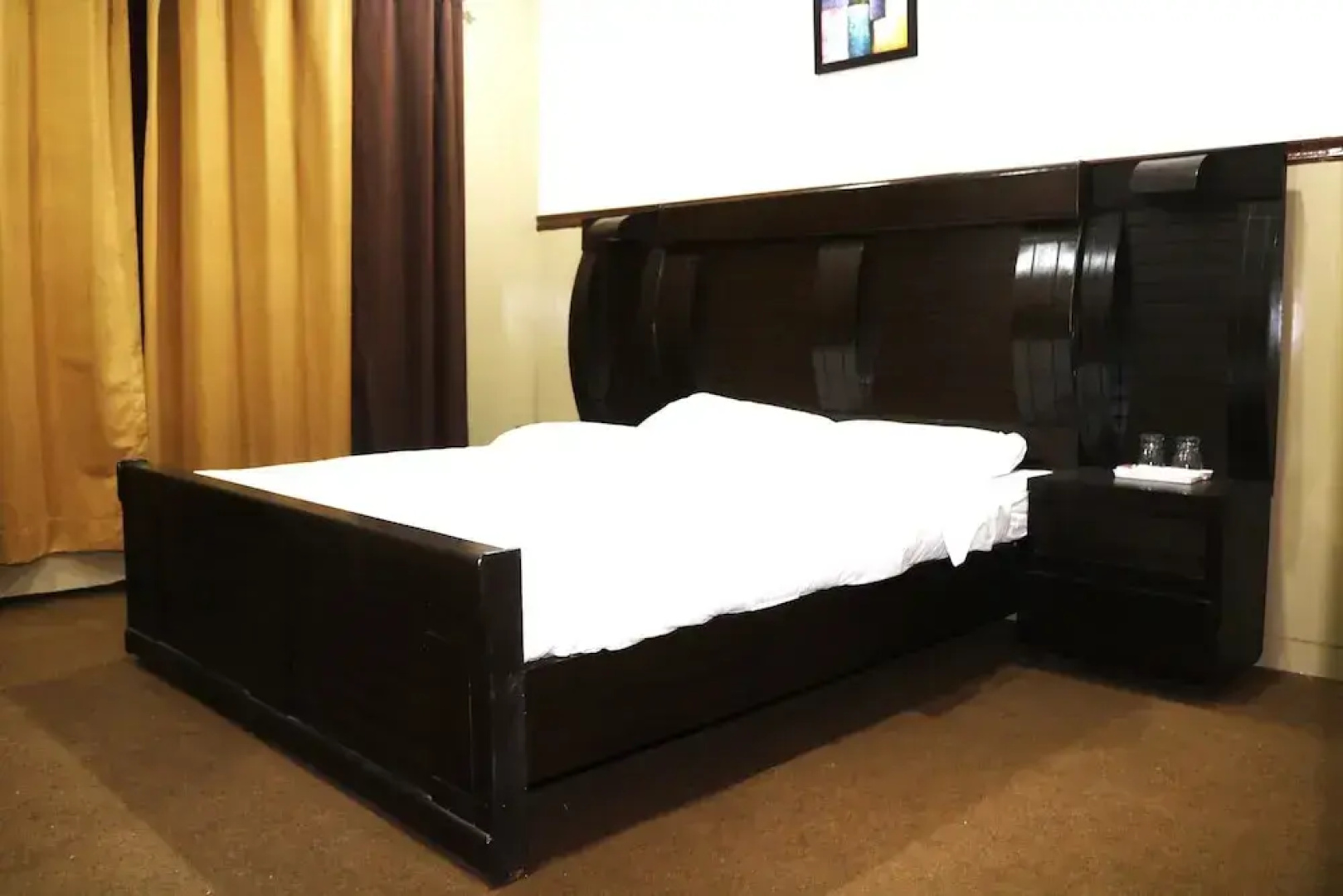The Yak Motel
