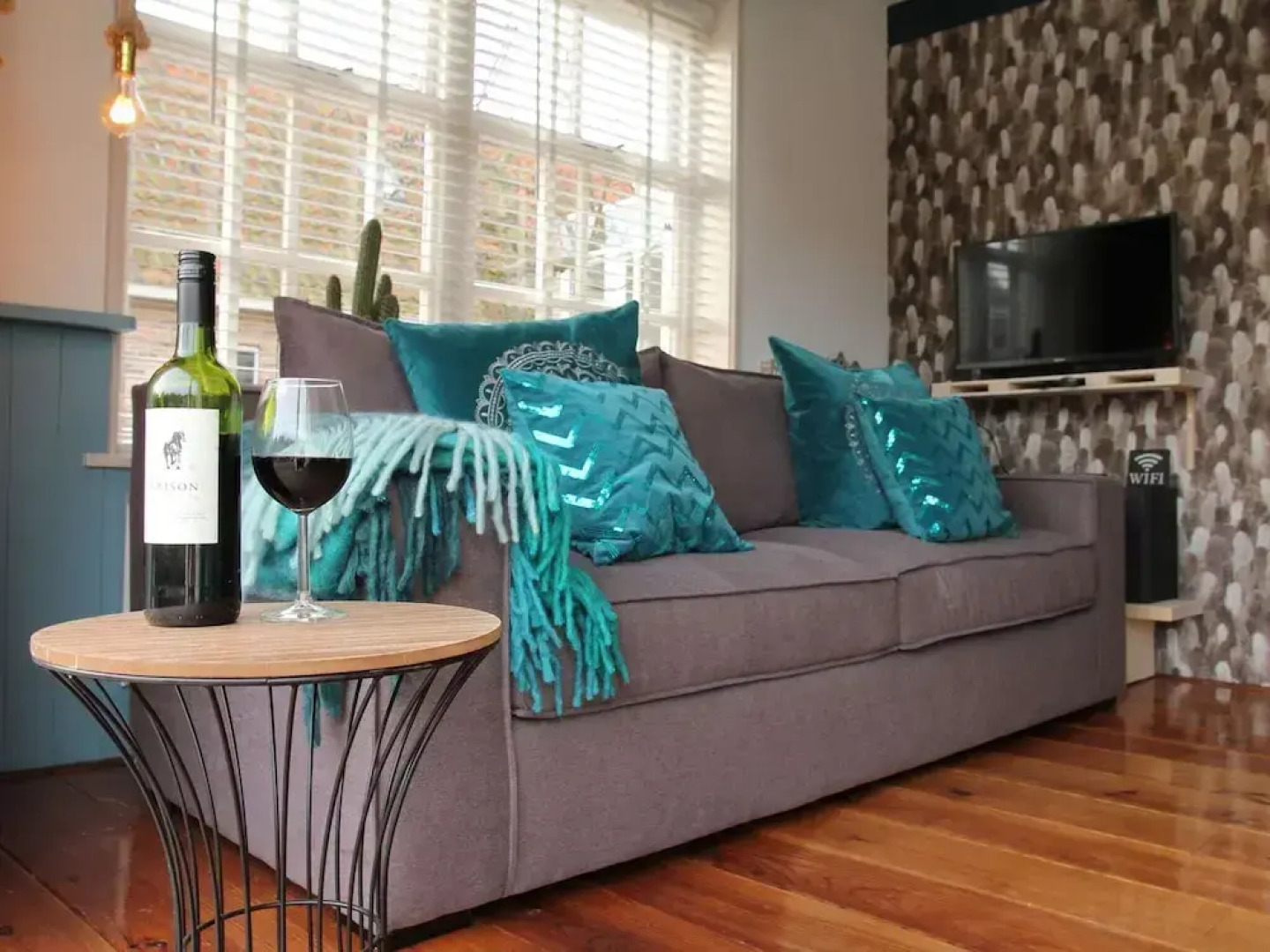 Lovely Holiday Home In Hindeloopen In A Great Setting On The 11 City Tour Route