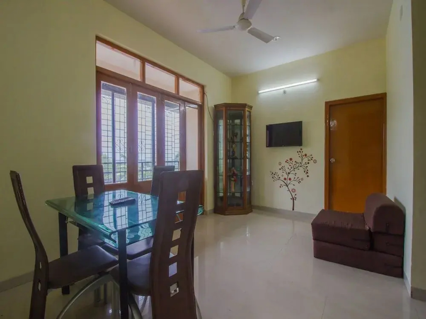 OYO 14871 Home Graceful 2BHK Mapusa