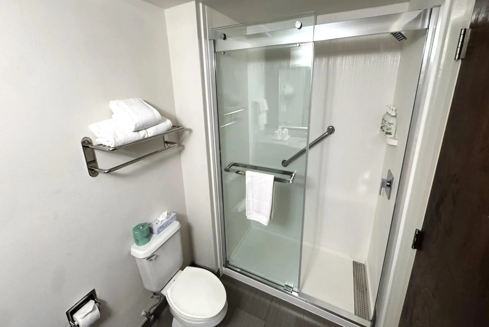 Wingate by Wyndham Raleigh Durham Airport RTP