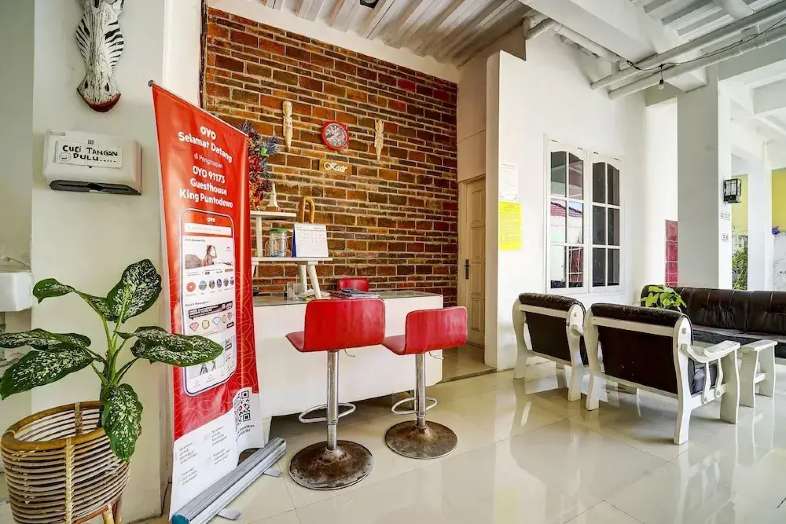 Hotel O Guesthouse King Puntodewo