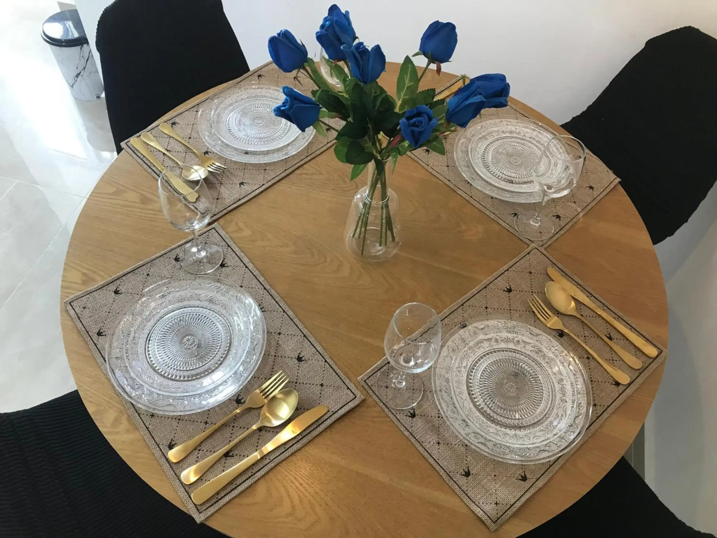 QUEEN of the dead sea by CROWN