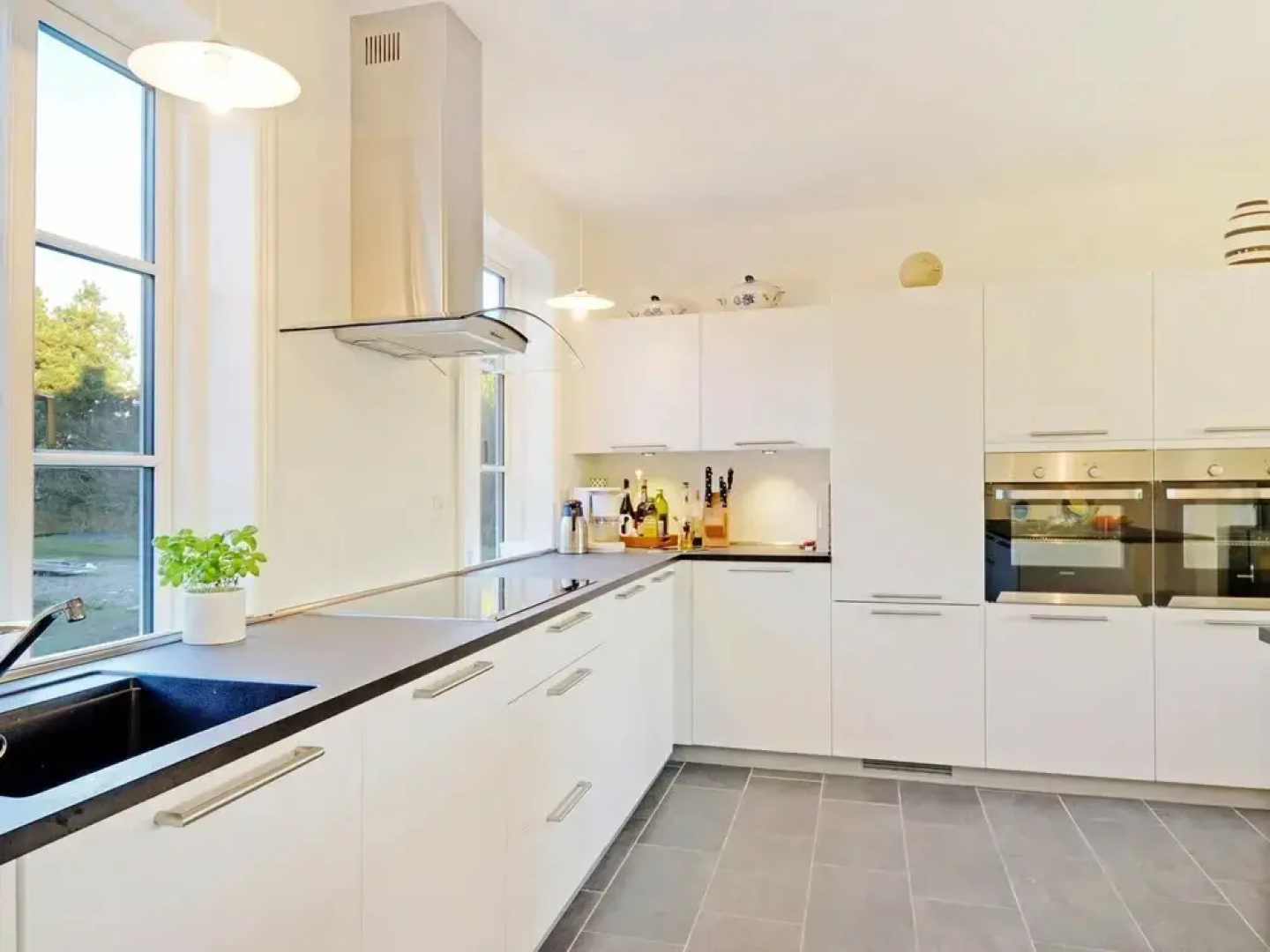 10 Person Holiday Home in Oksbol