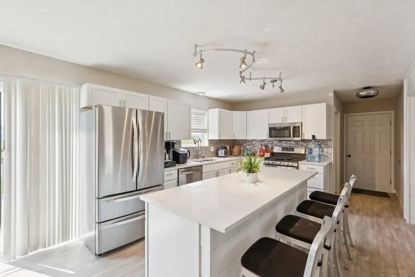 Oglesby Vacation Home 6 Bedroom Home