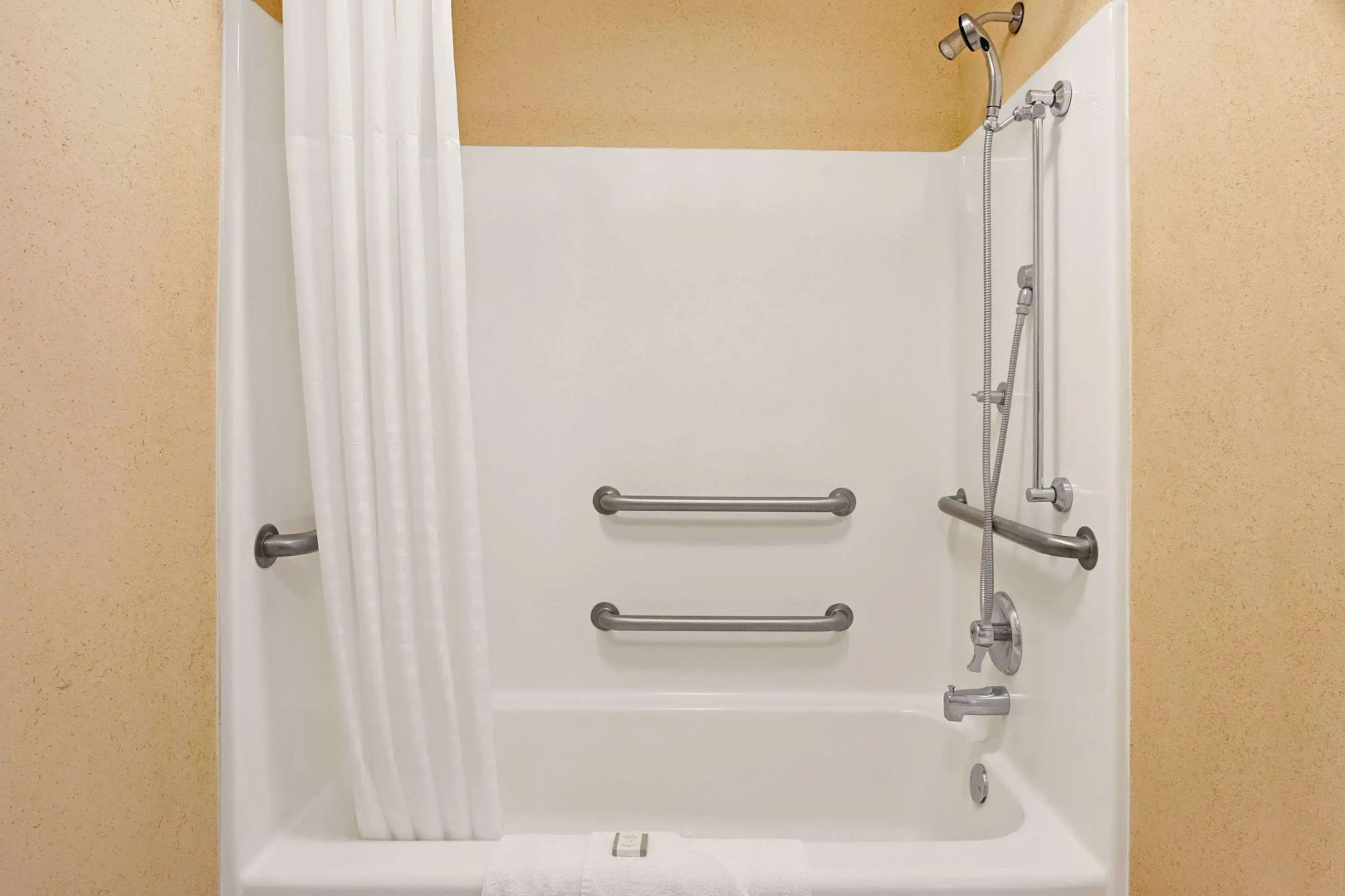 Baymont by Wyndham Pearl