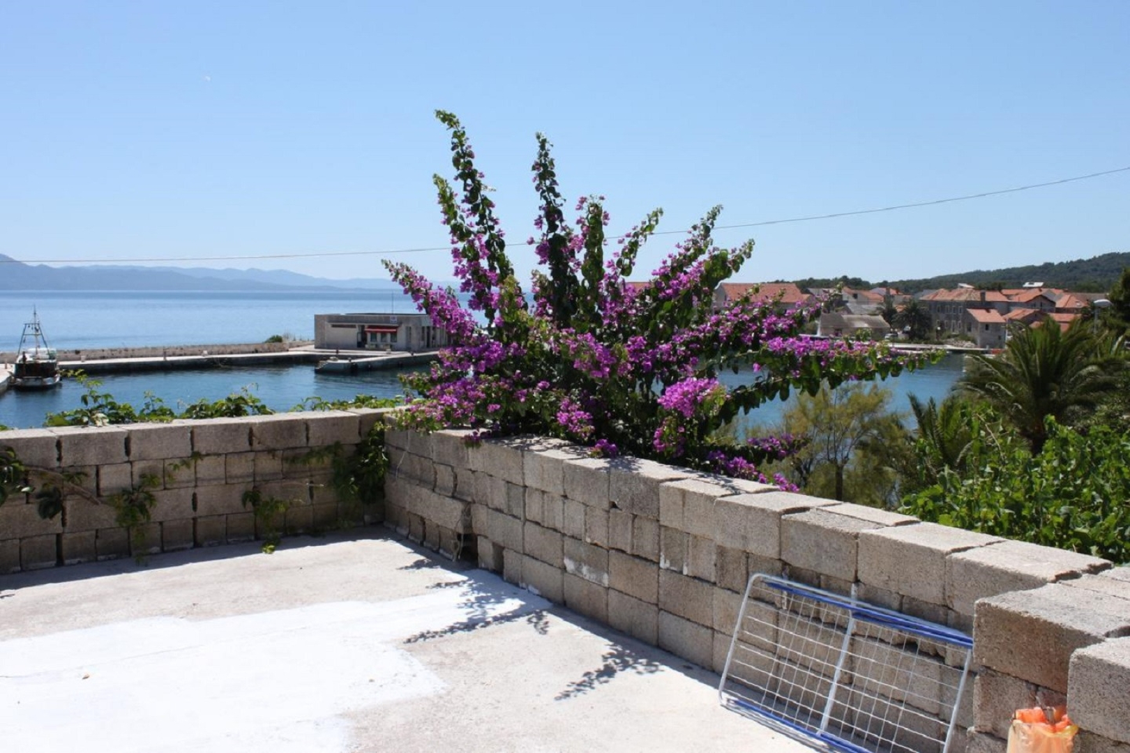 Room Mare - economy rooms: R3 Sucuraj, Island Hvar
