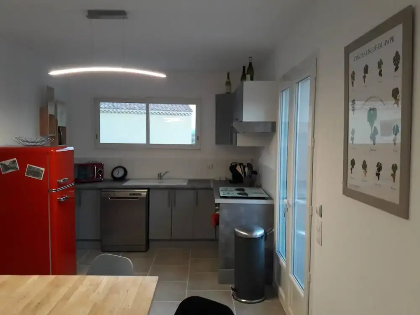 A 2 pas des vignes numero 7