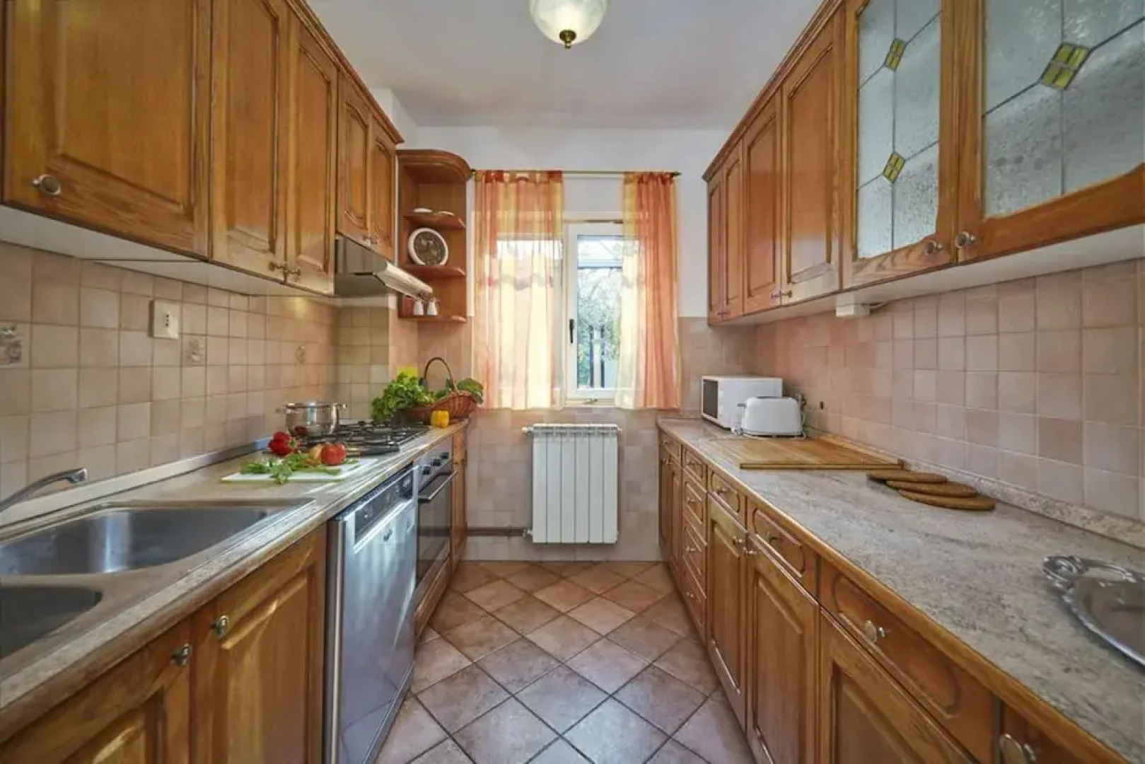 Villa With 4 Bedrooms in Ližnjan, With Private Pool, Furnished Terrace and Wifi Near the Beach