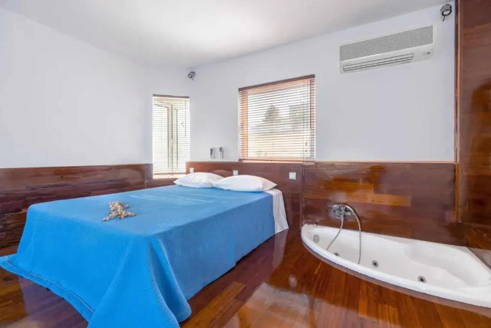 Cape Villa at Sounio