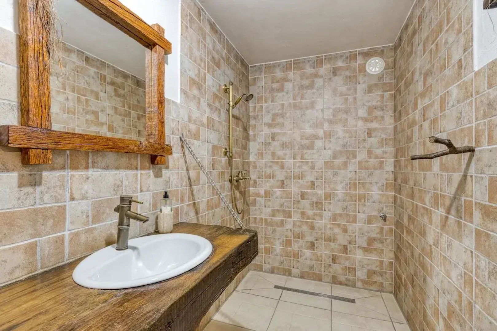 Family Friendly France's Lair