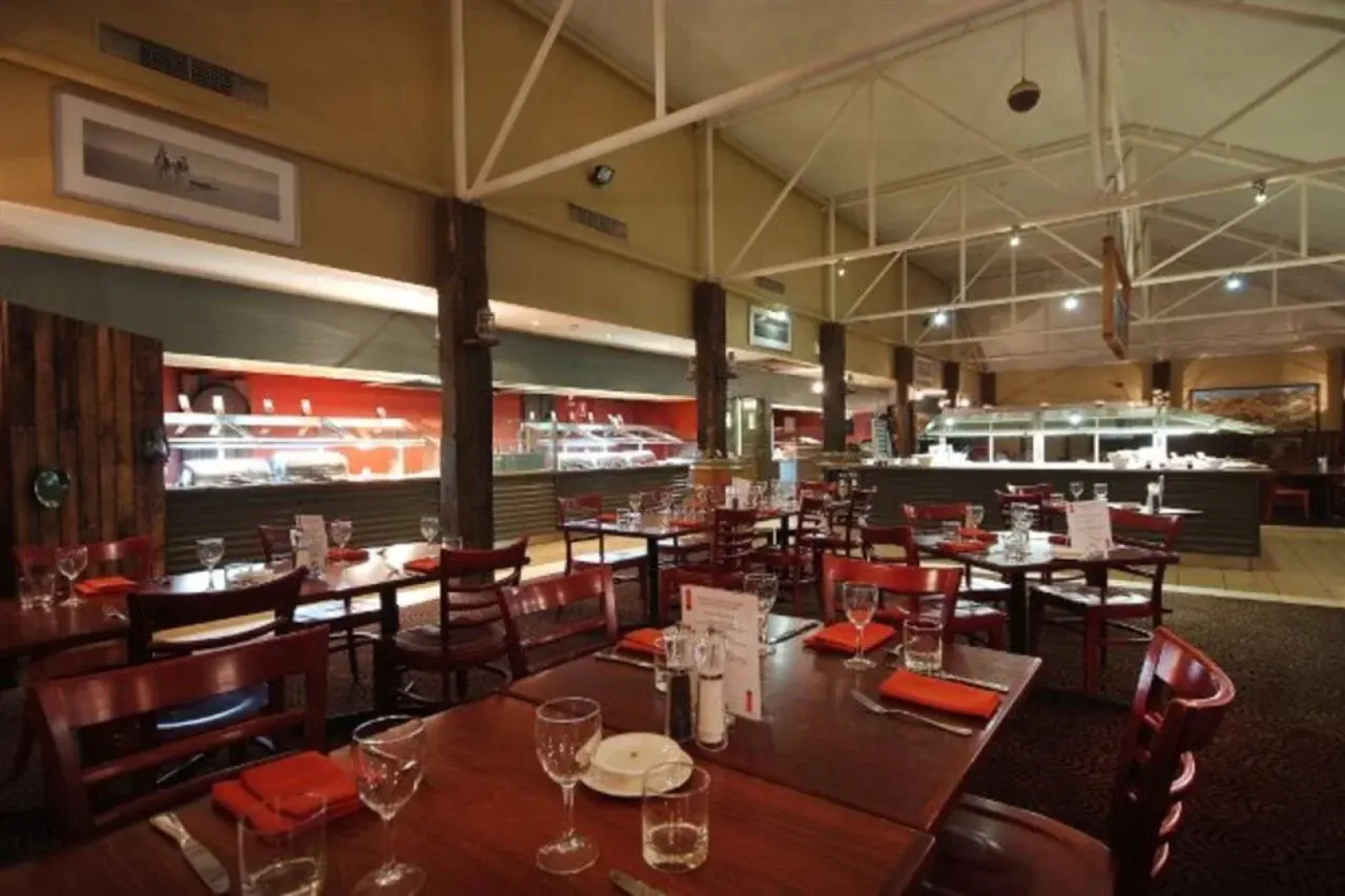 Outback Pioneer Hotel