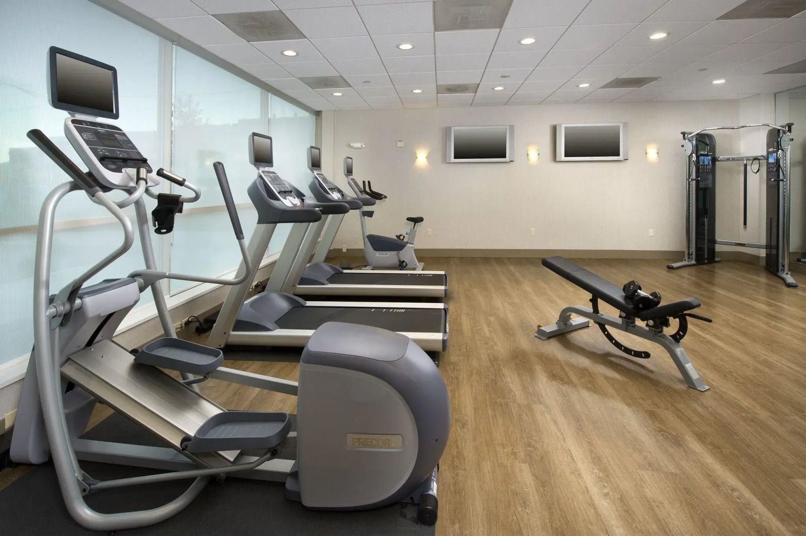 Holiday Inn Express Baltimore at the Stadiums by IHG