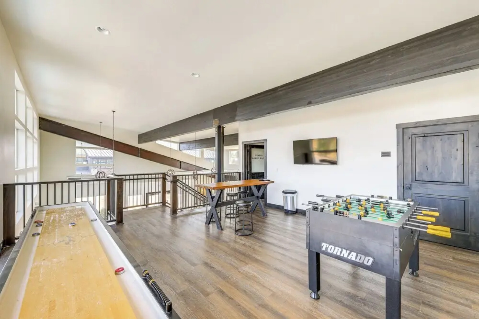 1 Mi to Lake: Upscale Condo in Whitefish Resort