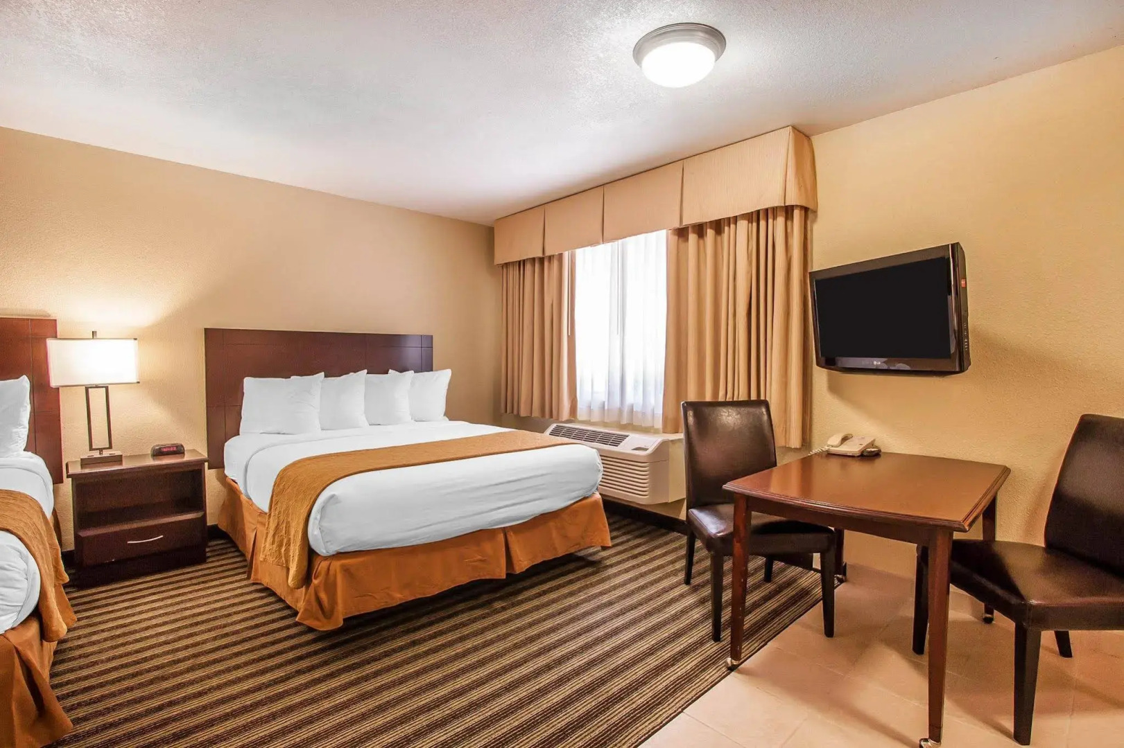 Quality Inn & Suites Vancouver - Hazel Dell