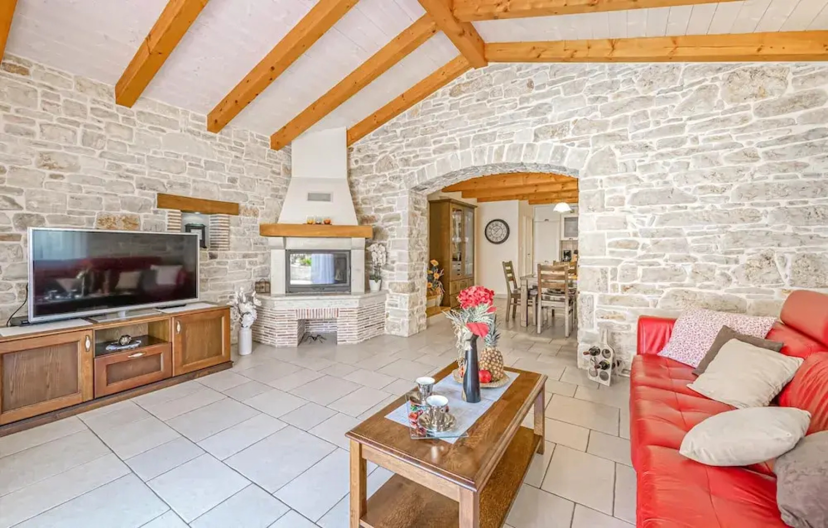 Beautiful Home in Pula With Wifi and 3 Bedrooms