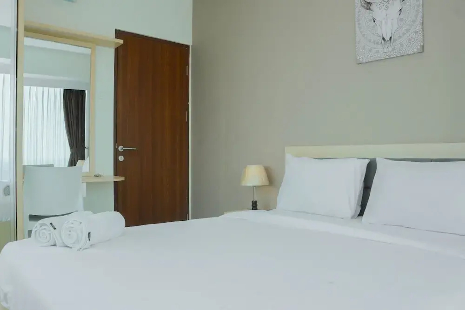 Barclay South Tower 2BR Apartment @ Grand Kamala Lagoon