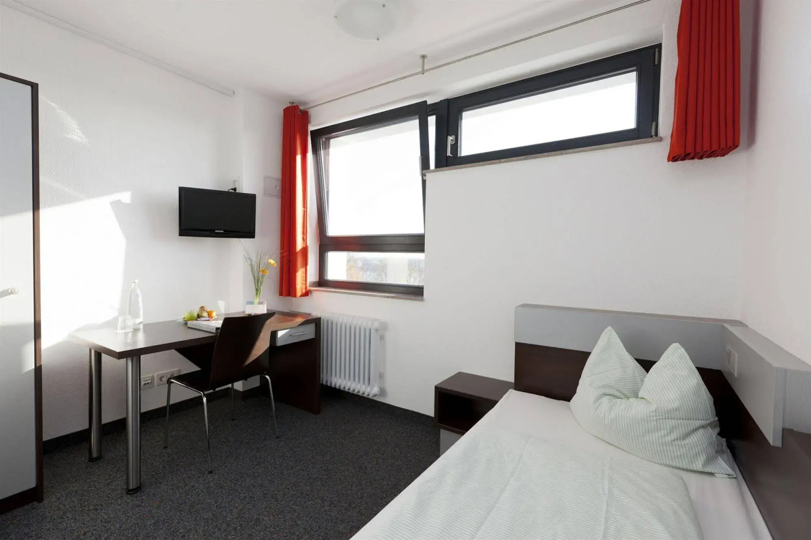 DJH City-Hostel Köln-Riehl