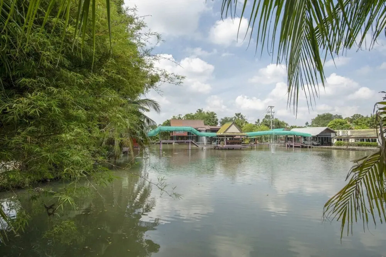 Raknatee Countryhome Resort by OYO Rooms