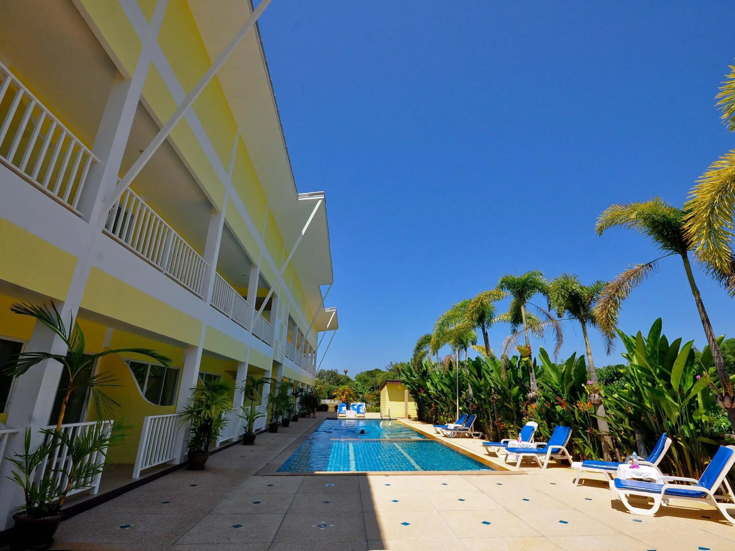 Phuket Airport Sonwa Resort