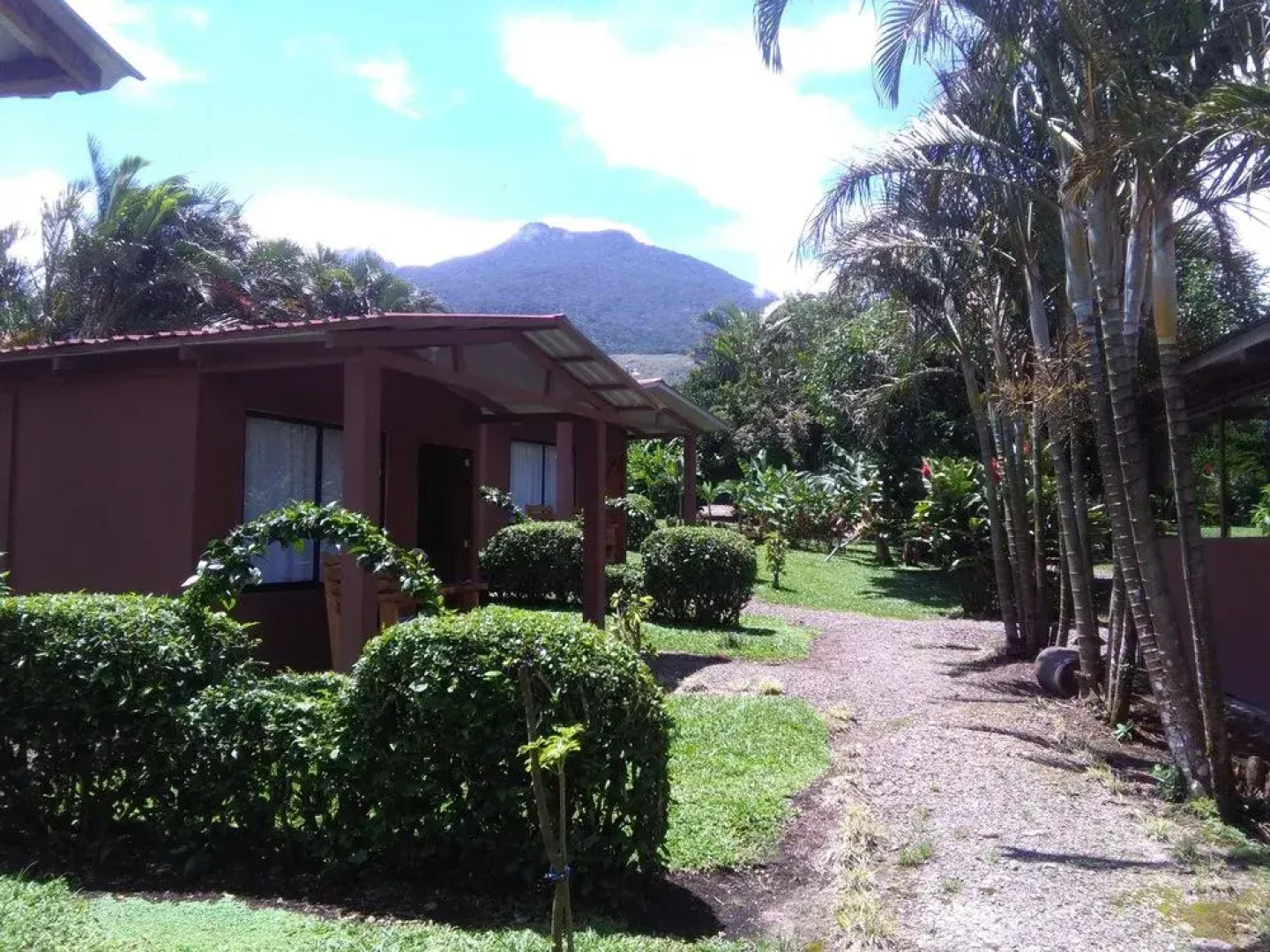 Paraiso Volcano Lodge