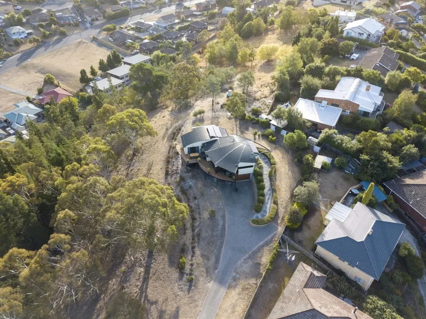Tree Top Views - 4 Bedroom House