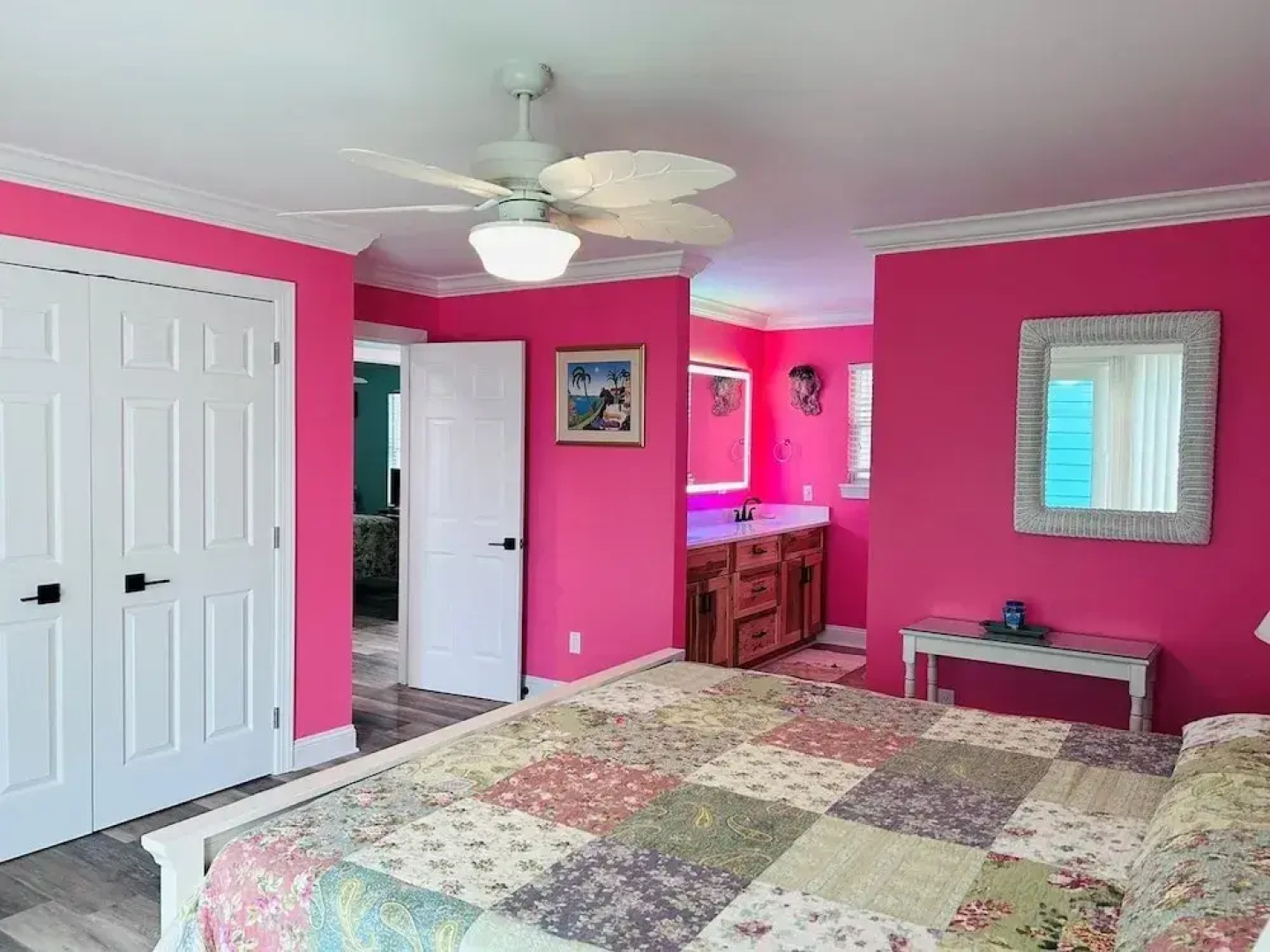 Serenity's Star 4 Bedroom Home by RedAwning