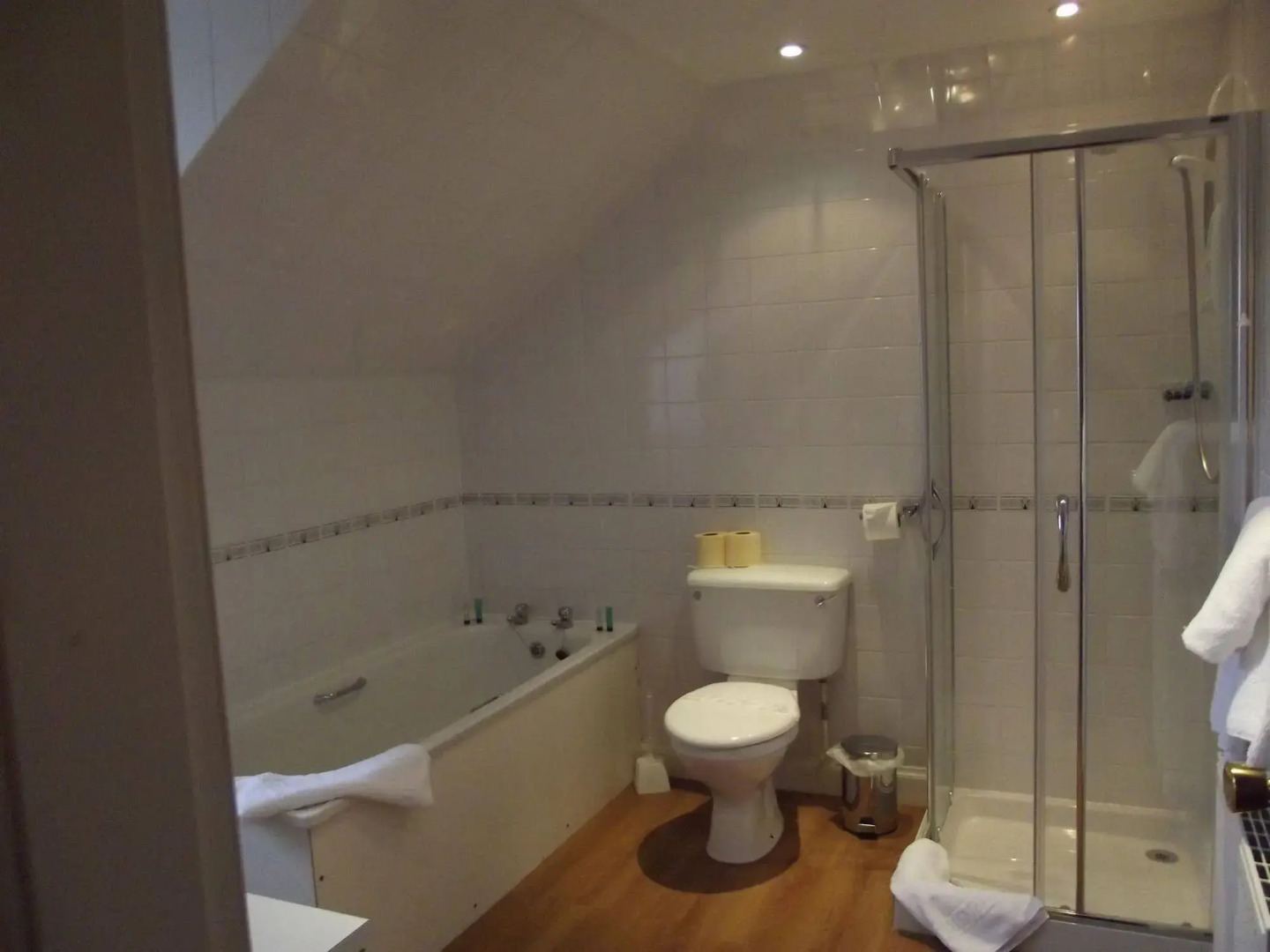 The Lauderdale Hotel