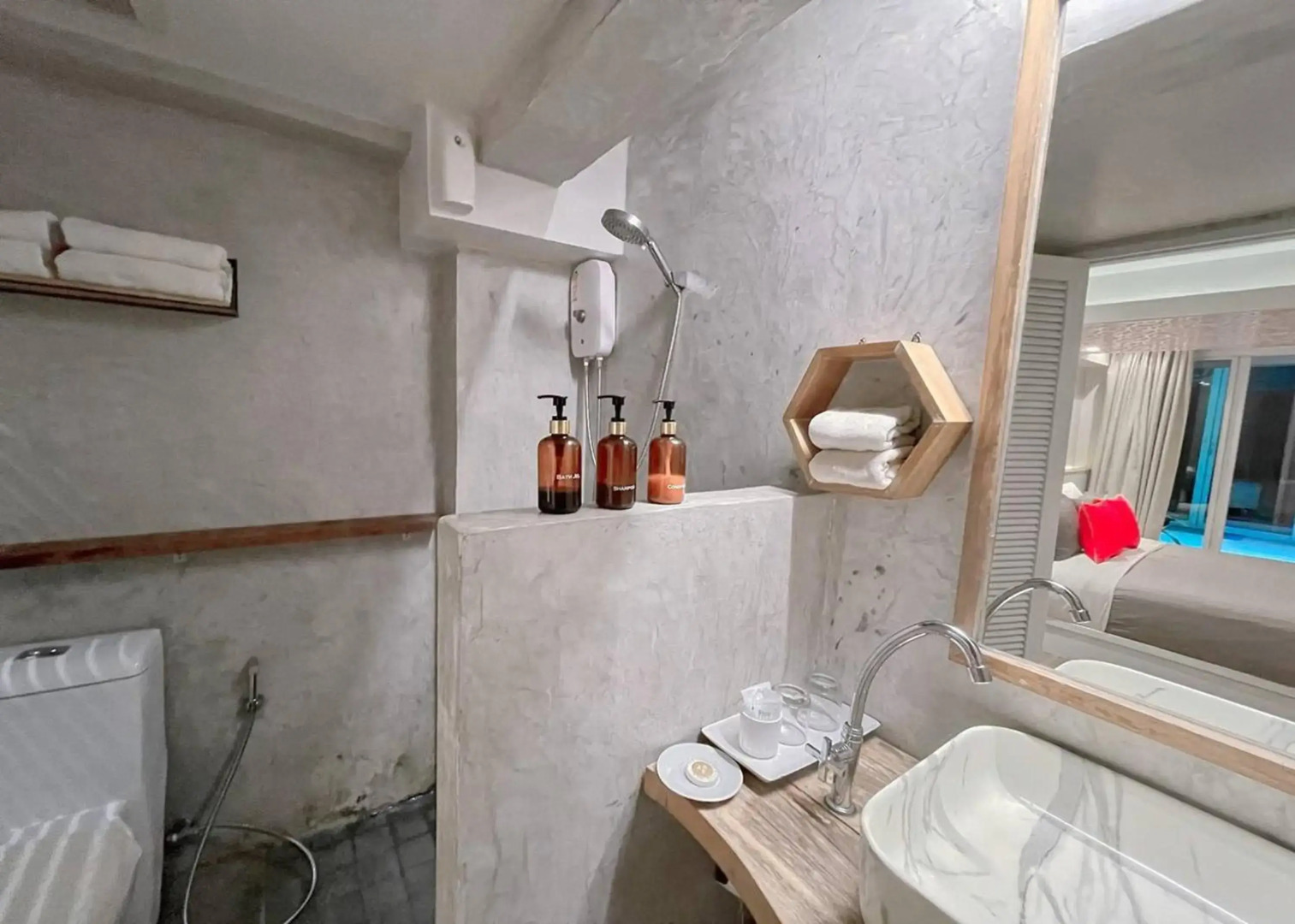 The Parlour Krabi by ZUZU