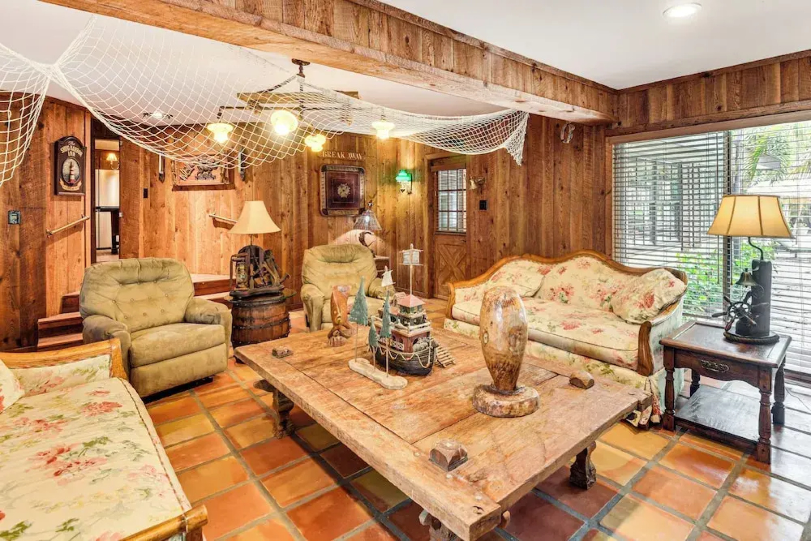 Sandy Shore & Multi-boat Dock! St Johns River Home