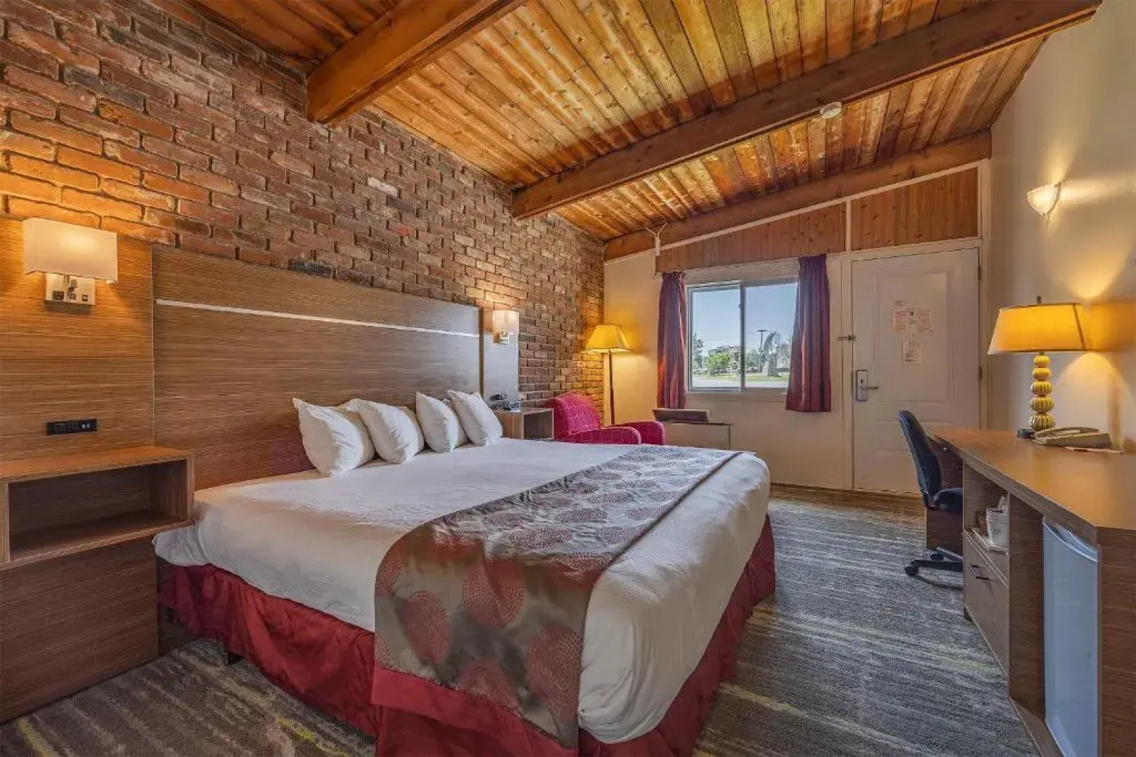 Ramada Gananoque Provincial Inn