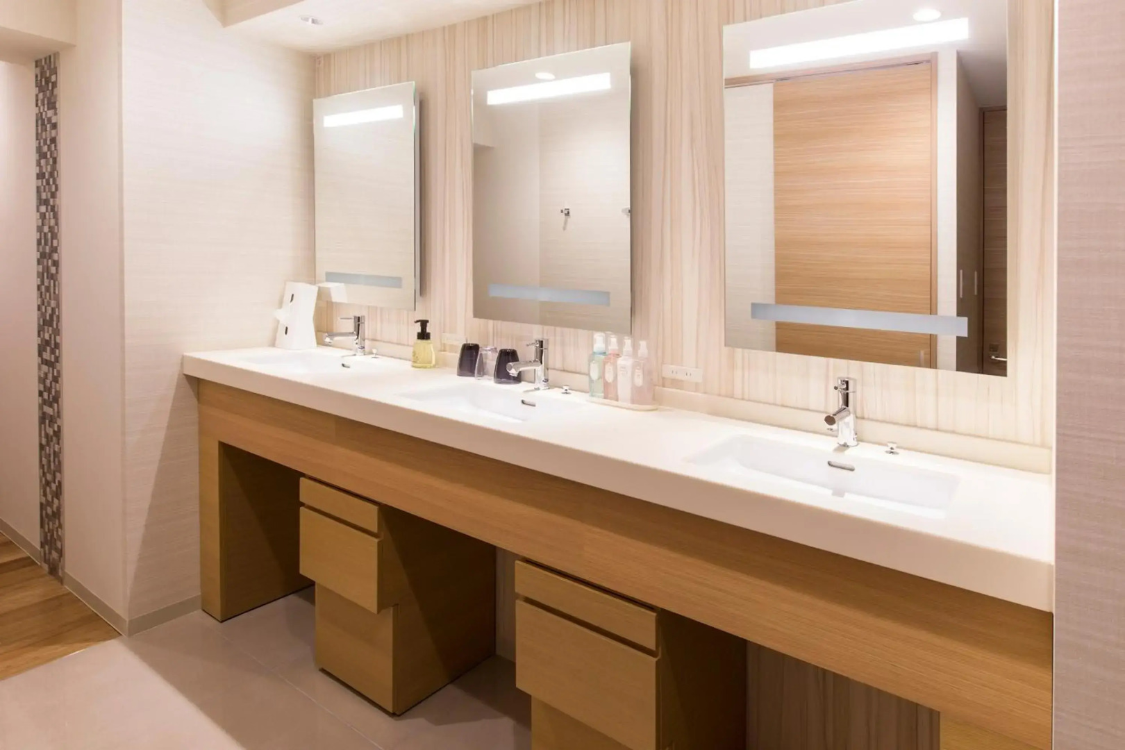 HAKODATE Umi no Kaze