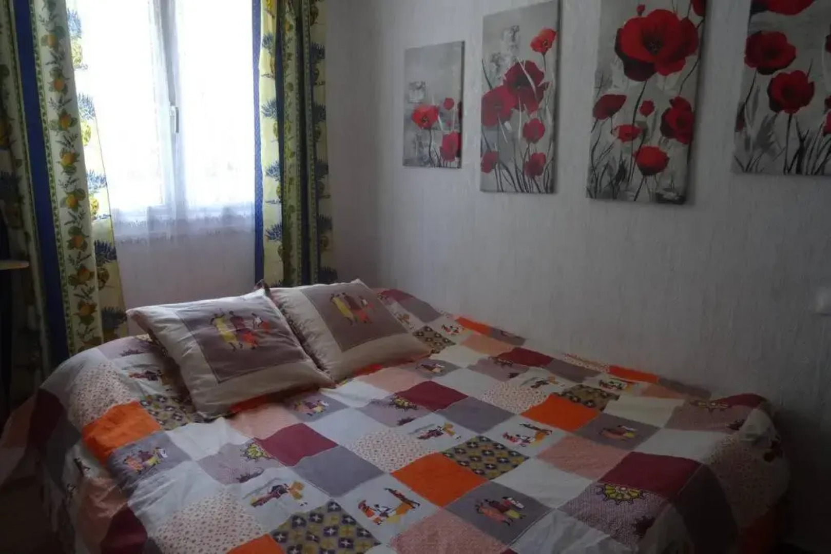 Petit nid douillet , calme avec vue sur le parc