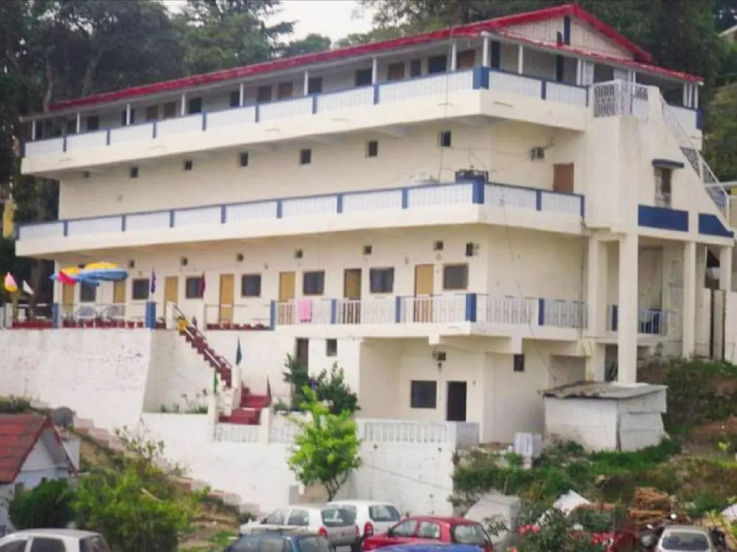 Hotel Tribhuwan by Goroomgo
